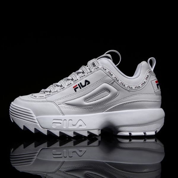 Fila Heritage Damske Biele - Disruptor 2 Tapey Tape Vypredaj - Slovakia 24961-DRNF